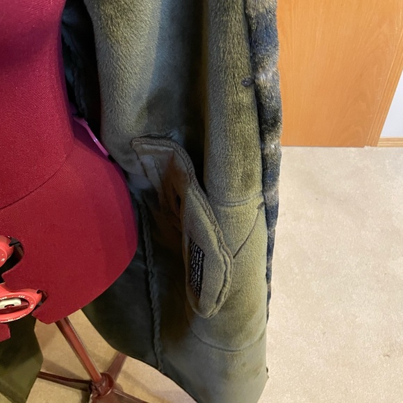 London Fog Faux Shearling full length Coat - Picture 8 of 8